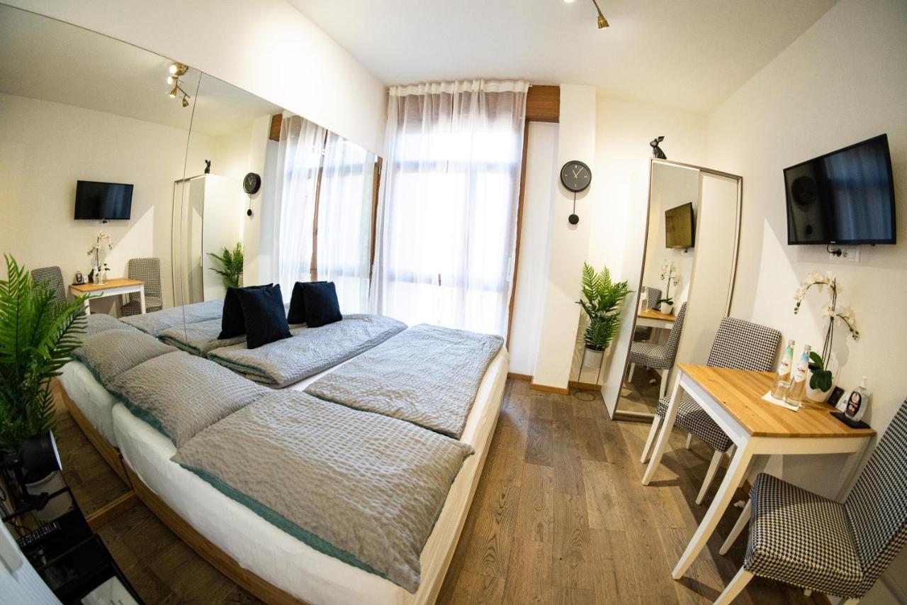 Flow Apartments Winkel Love Und Happiness Мерано Екстер'єр фото