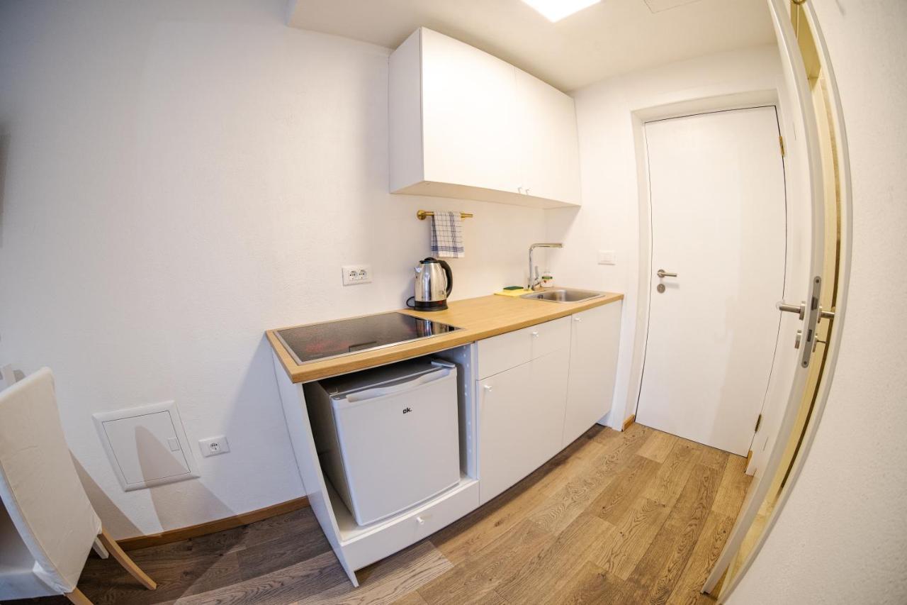 Flow Apartments Winkel Love Und Happiness Мерано Екстер'єр фото