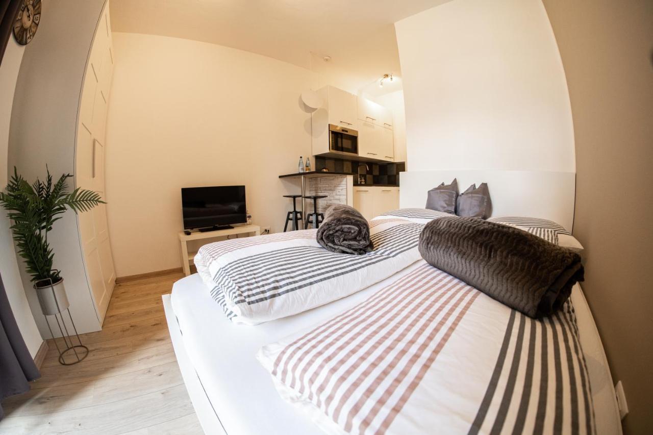 Flow Apartments Winkel Love Und Happiness Мерано Екстер'єр фото